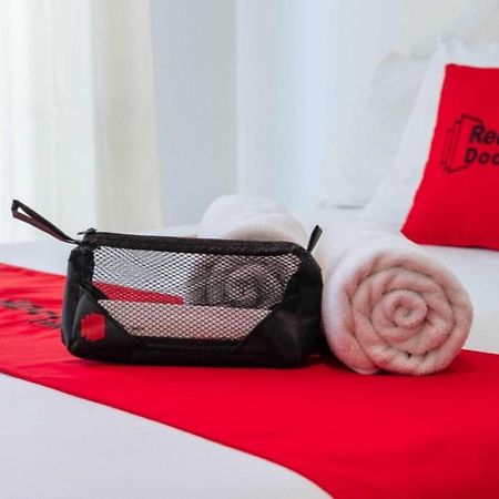 Reddoorz @ Maganda Drive In Hotel Pampanga آنغلوس المظهر الخارجي الصورة